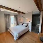 Maison Jean-phi Oda ve Kahvaltı Libin