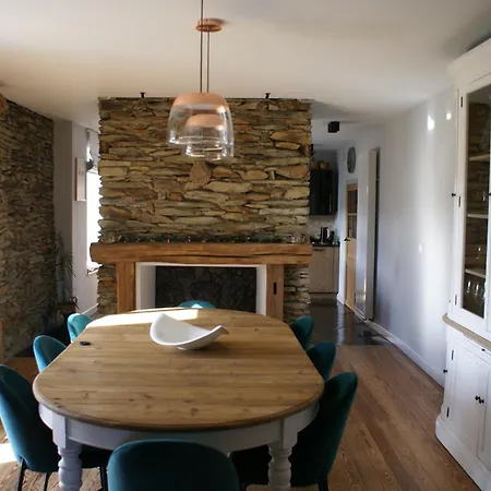 Alojamento de Acomodação e Pequeno-almoço Maison Jean-phi Libin